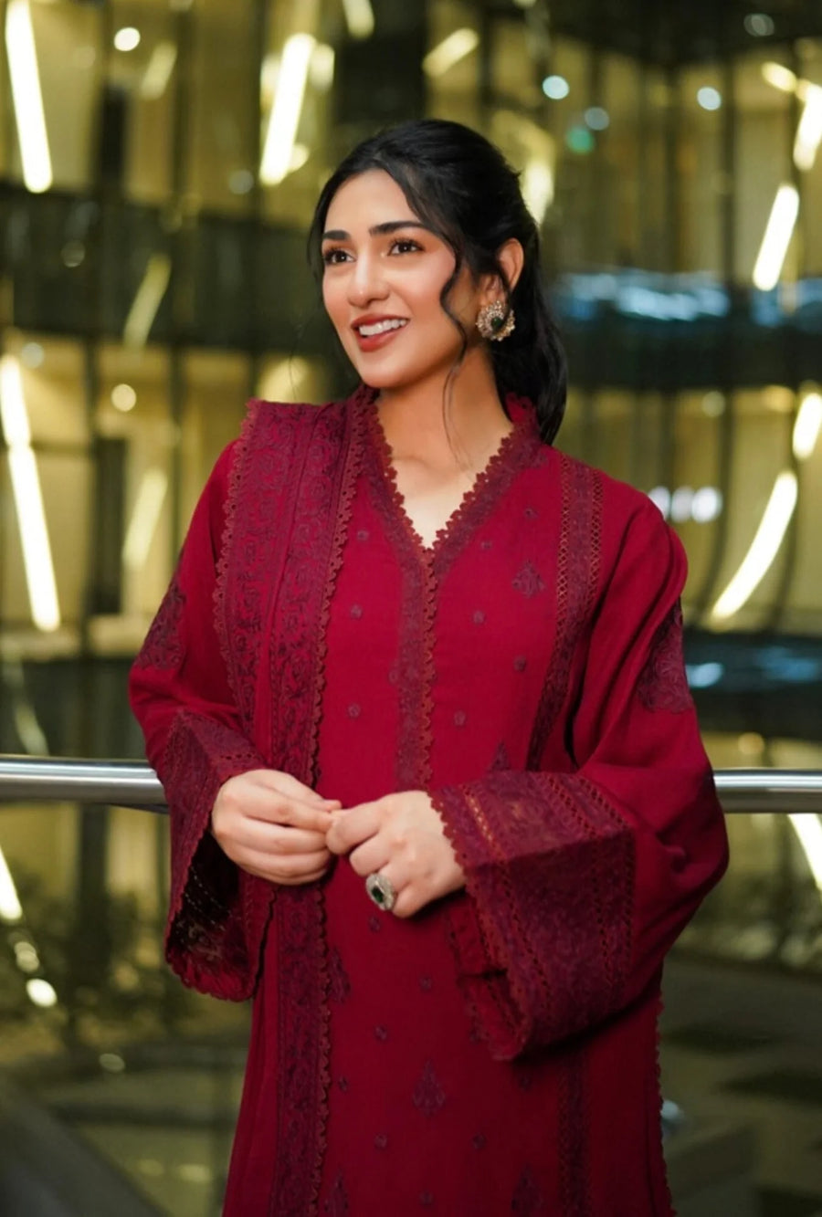 Lawn 3PC Embroidered Suit H-6141