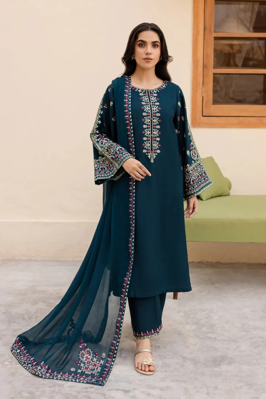 Lawn 3PC Embroidered Suit H-6136